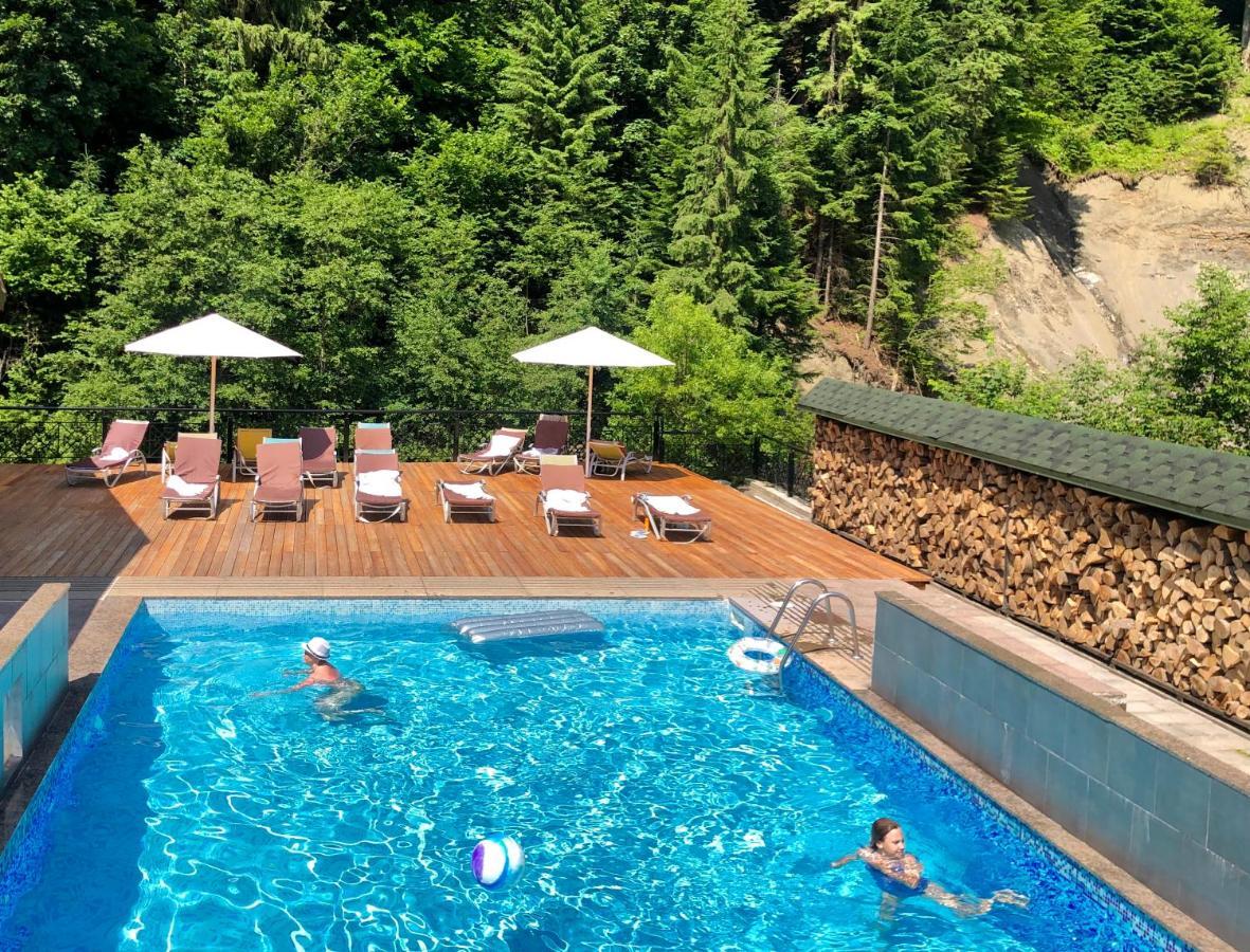 Lavanda Country Club Tatariv Buitenkant foto